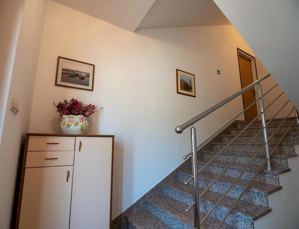 Apartments Dokovic Barbat na Rabu Exterior foto